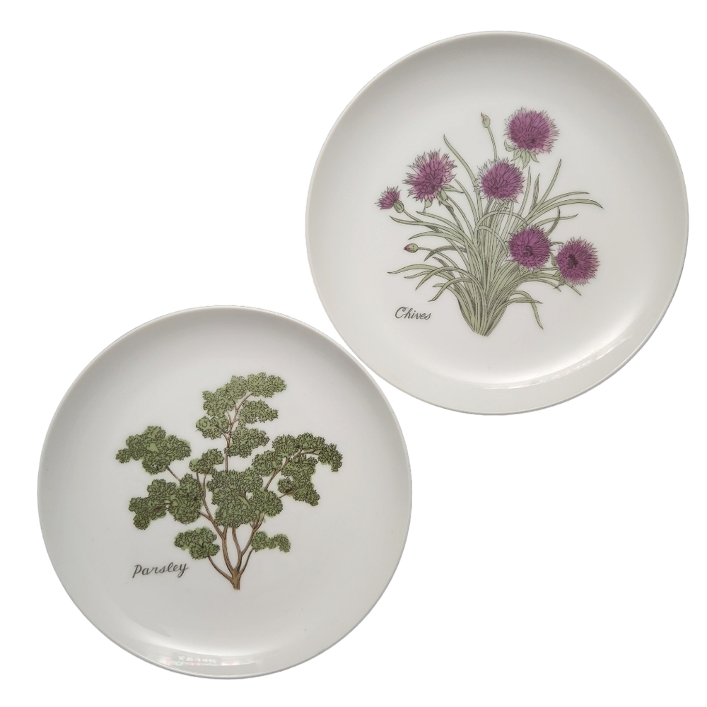 Vintage Cottagecore Decorative Plates Chives & Parsley